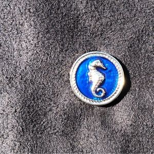 Seahorse Snap Button | NWOT